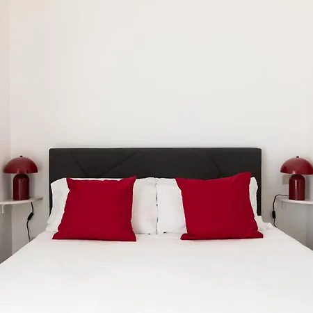 Yourhome - Sorrento Apartment *