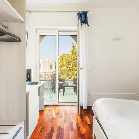 Yourhome - Sorrento Meta