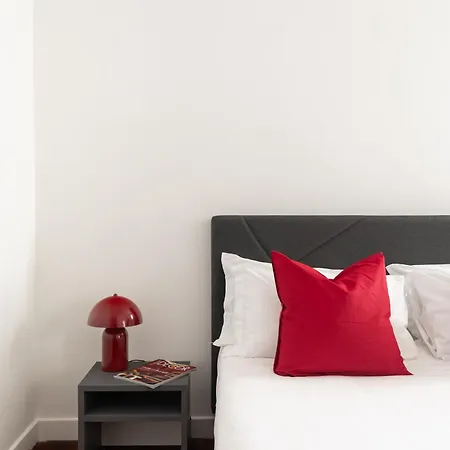 Yourhome - Sorrento Apartment *