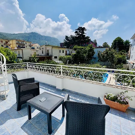 شقة Yourhome - Sorrento