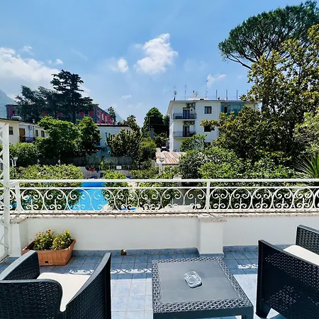 Yourhome - Sorrento * ميتا