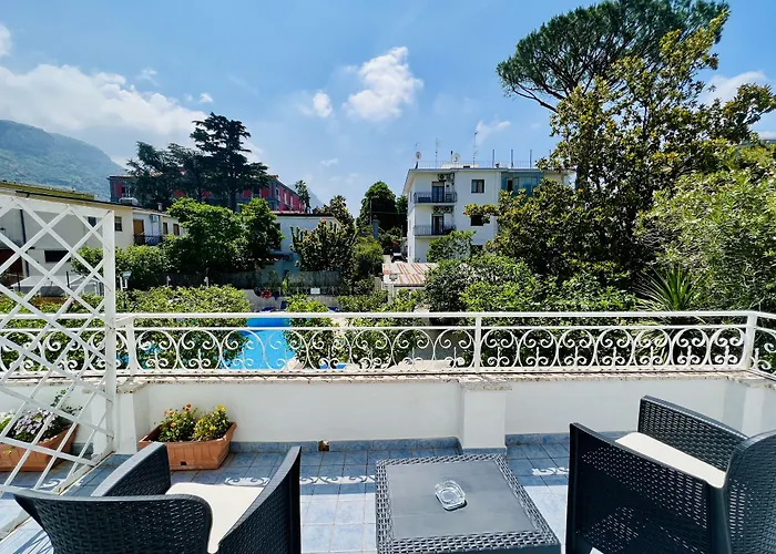 Yourhome - Sorrento * Meta