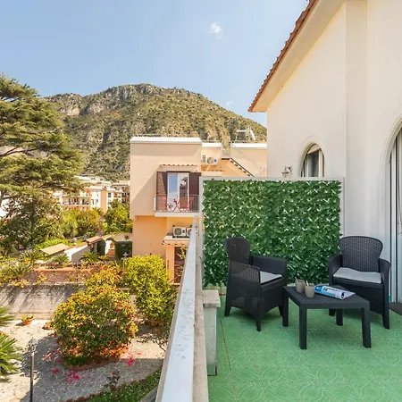 Yourhome - Sorrento * Meta