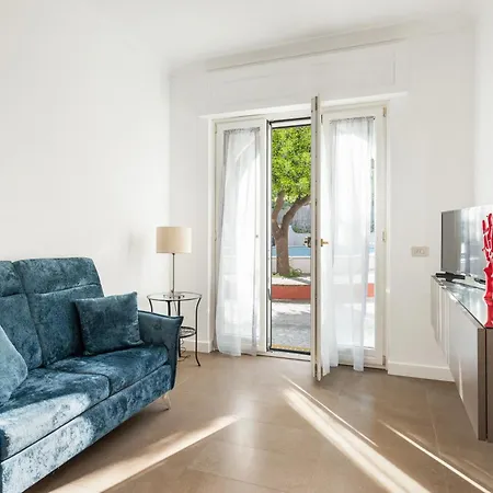 Yourhome - Sorrento Meta