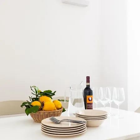 Yourhome - Sorrento Meta